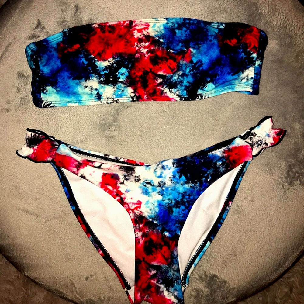 Colorful two-piece bathing suit